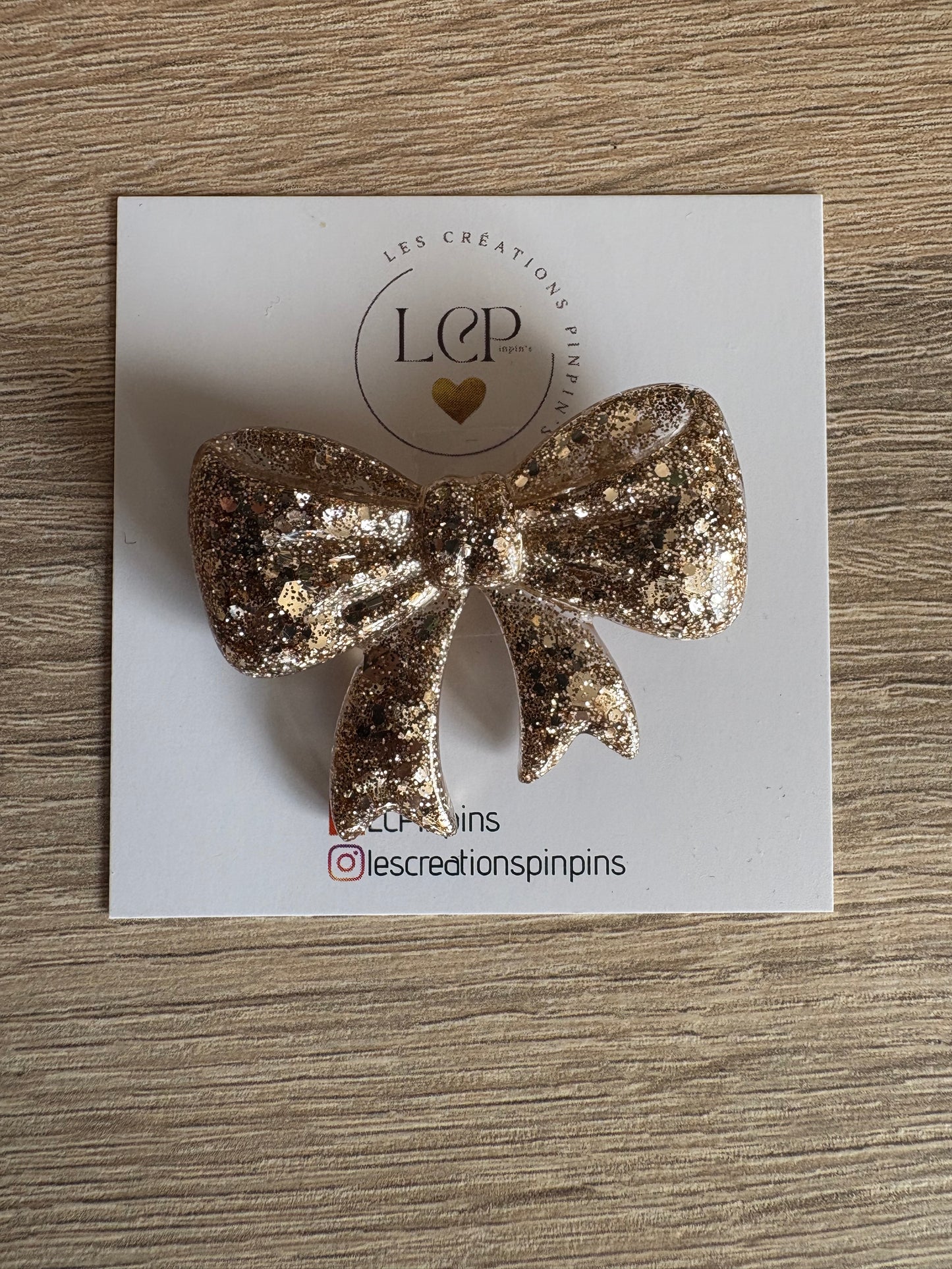 Broche NOEUD