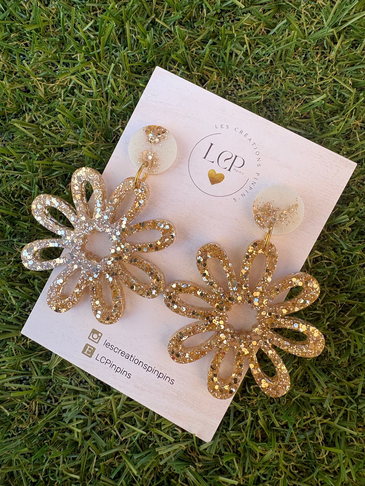 Boucle d’oreille FLEUR
